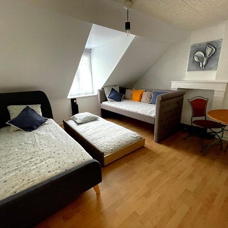 Appartamento Triplex Plein Coeur Du Centre Historique Charleville-Mézières Esterno foto