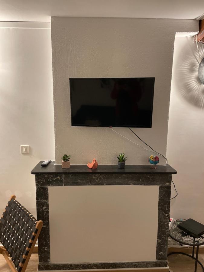Appartamento Triplex Plein Coeur Du Centre Historique Charleville-Mézières Esterno foto